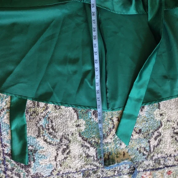 NWT Evergreen Satin Skirt - Picture 5 of 6